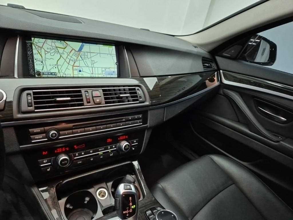 BMW 5 Series - Vista 10