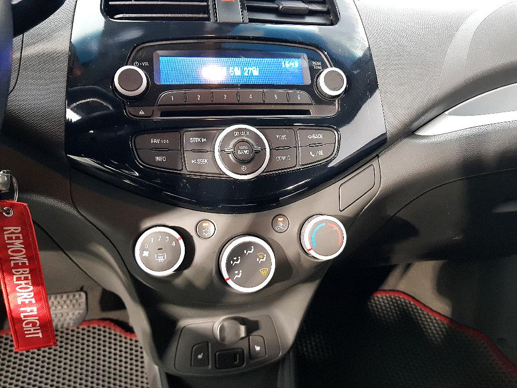 Chevrolet Spark - Vista 12
