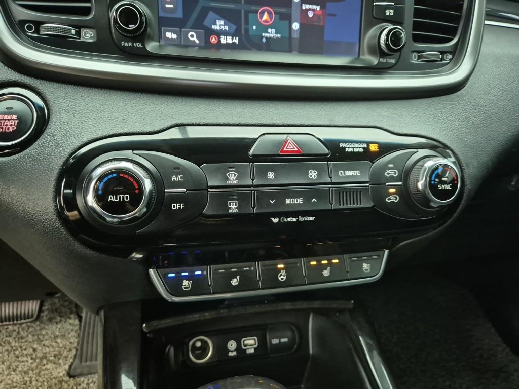 KIA Sorento - Vista 10
