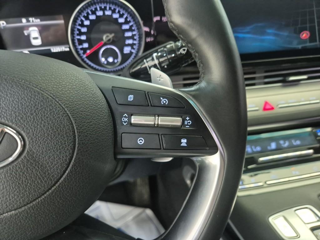 HYUNDAI Grandeur - Vista 10
