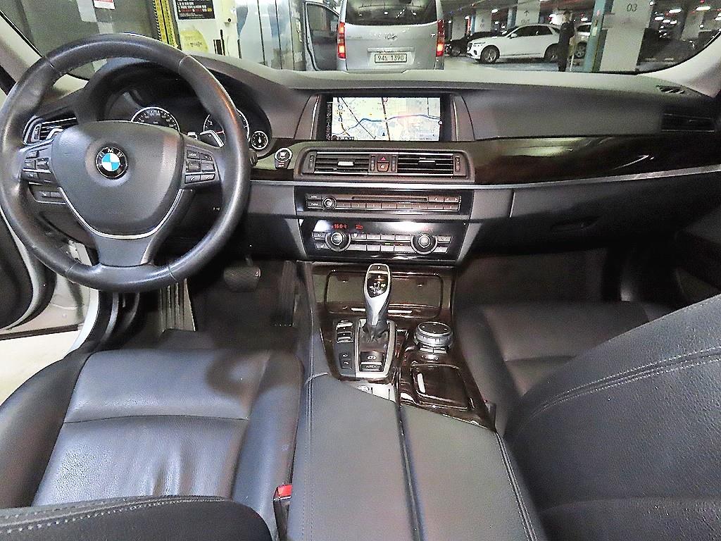 BMW 5 Series - Vista 10