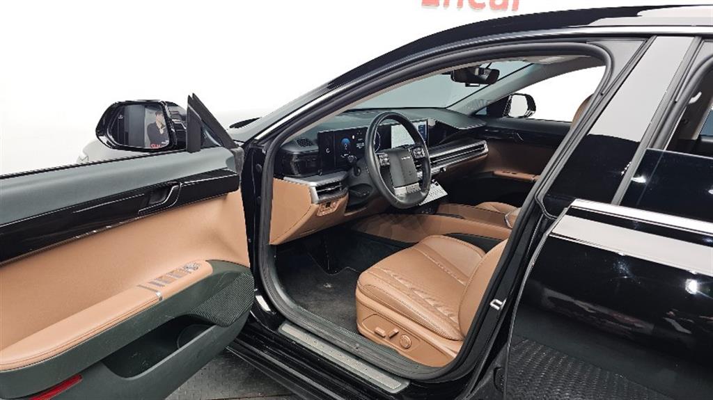 HYUNDAI Grandeur - Vista 10
