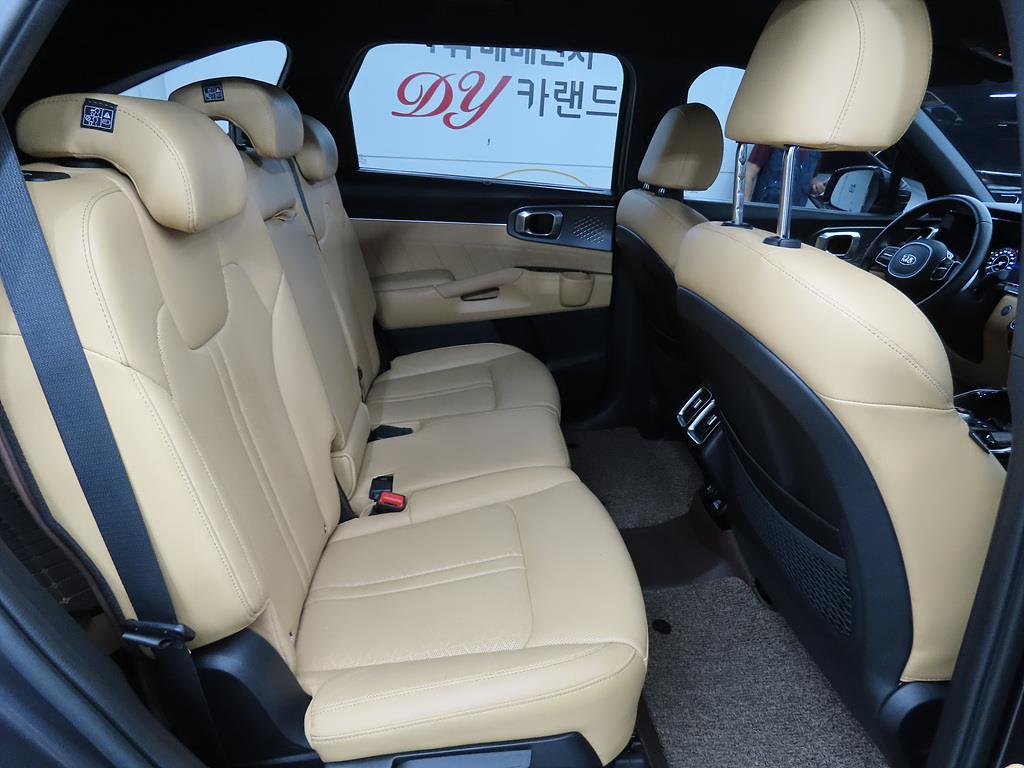 KIA Sorento - Vista 7