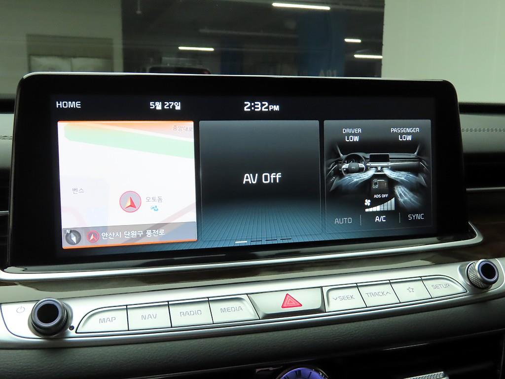 KIA K9 - Vista 8