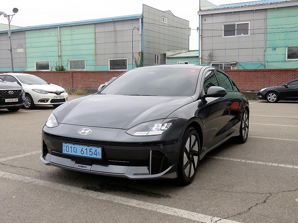 HYUNDAI Ioniq 6 - Vista 2