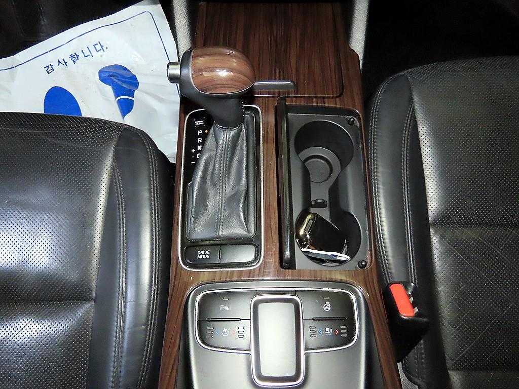 KIA K7 - Vista 12