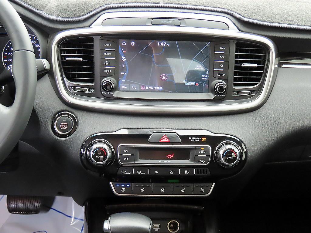 KIA Sorento - Vista 10