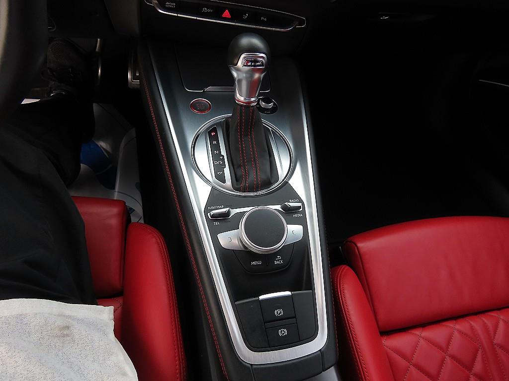 Audi TTS - Vista 10