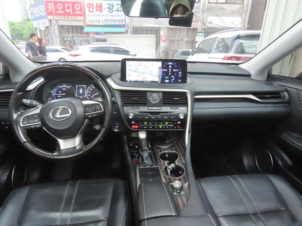 Lexus RX - Vista 7