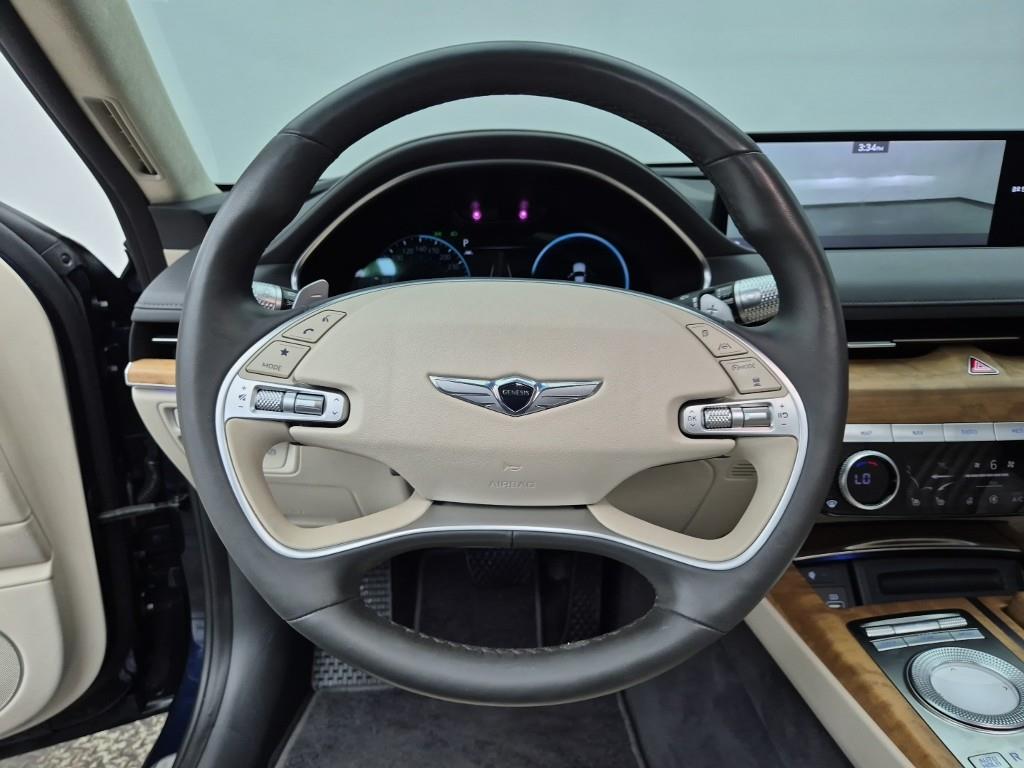 Genesis G80 - Vista 9
