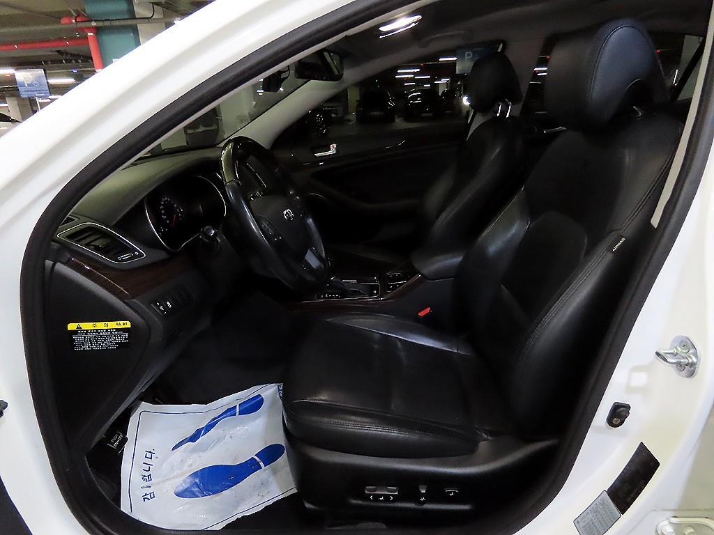KIA K7 - Vista 6