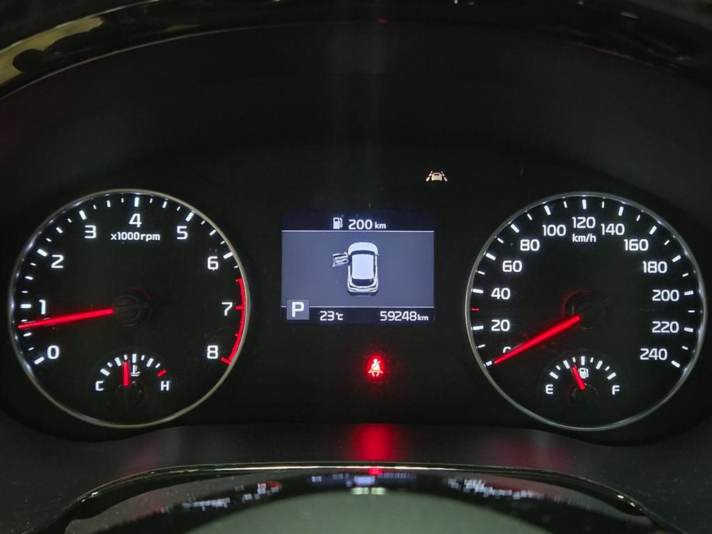 KIA Seltos - Vista 10