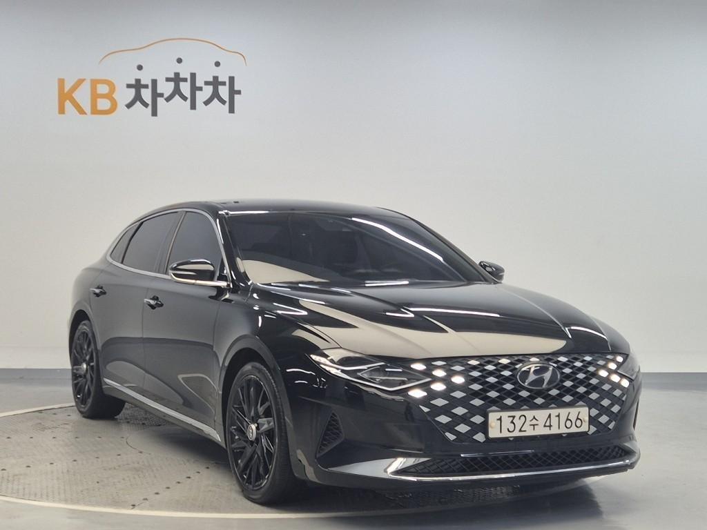 HYUNDAI Grandeur - Vista 3