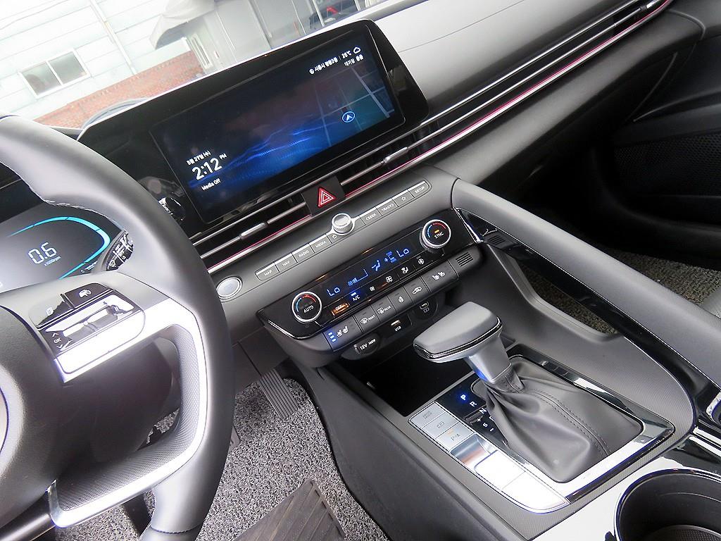HYUNDAI Avante 2025 Azul - Importación desde Corea - HF Imports Iquique - Foto 10
