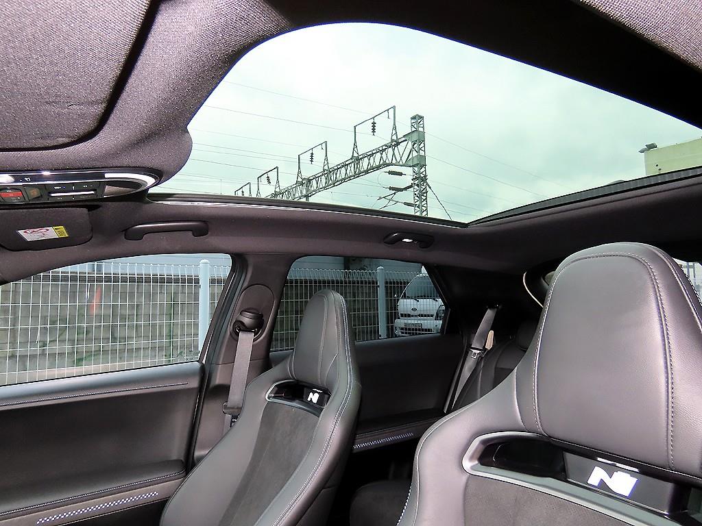 HYUNDAI Ioniq 5 2024 Gris - Importación desde Corea - HF Imports Iquique - Foto 15