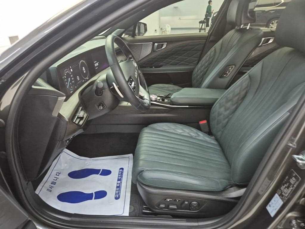 KIA K8 - Vista 11