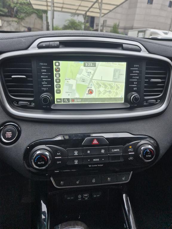 KIA Sorento - Vista 10