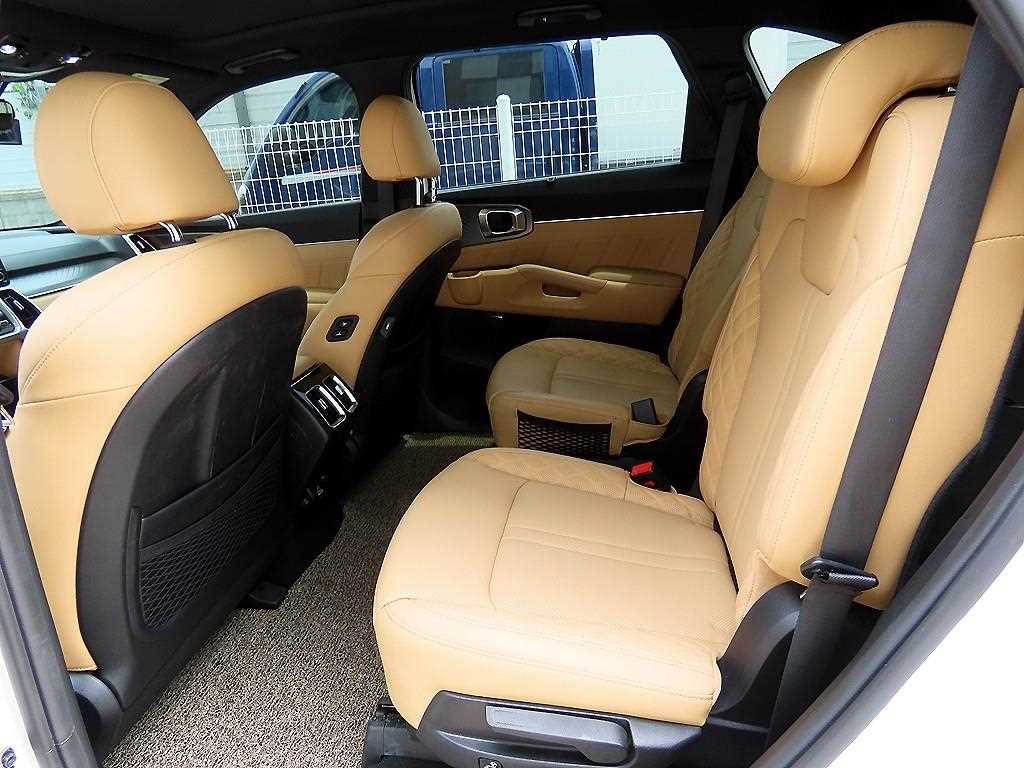 KIA Sorento - Vista 6