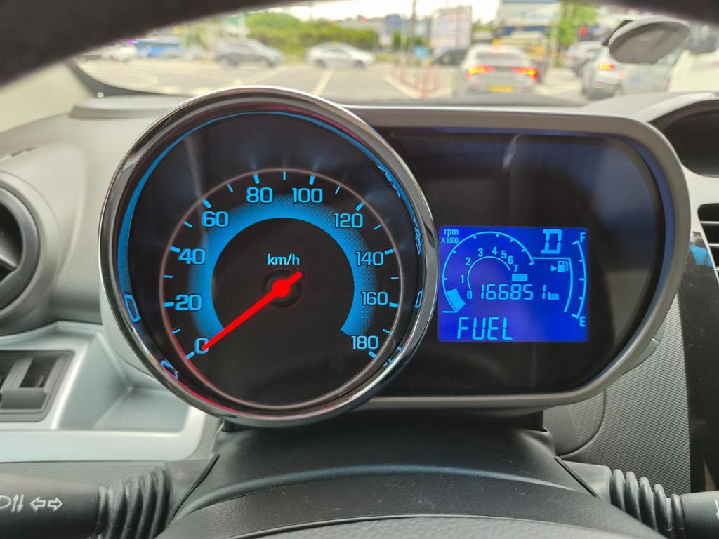 Chevrolet Spark - Vista 7