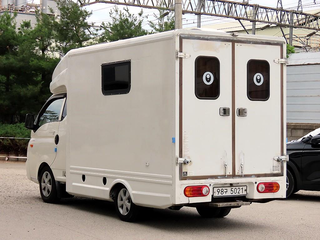 Small Truck (Wan)Camping car - Vista 3
