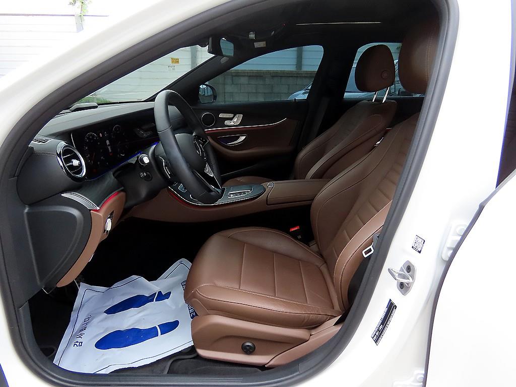 Mercedes Benz E class - Vista 5