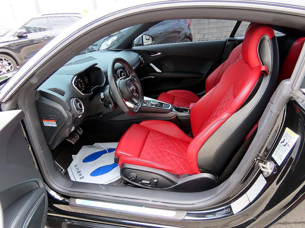 Audi TTS - Vista 5