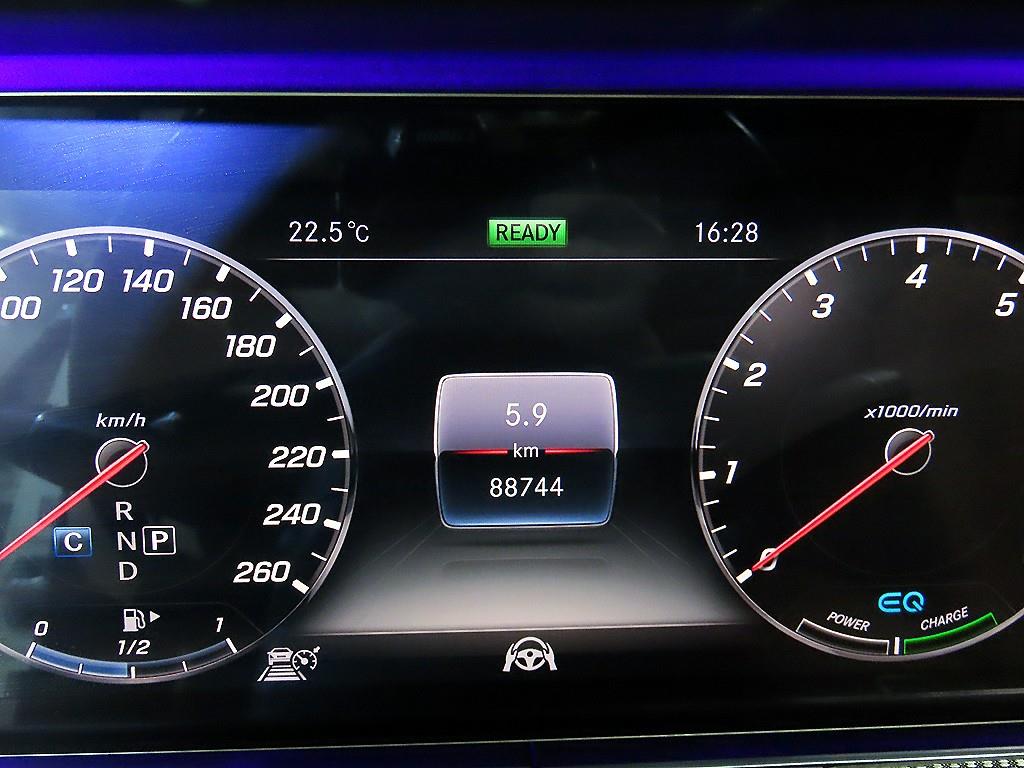 Mercedes Benz E class - Vista 9