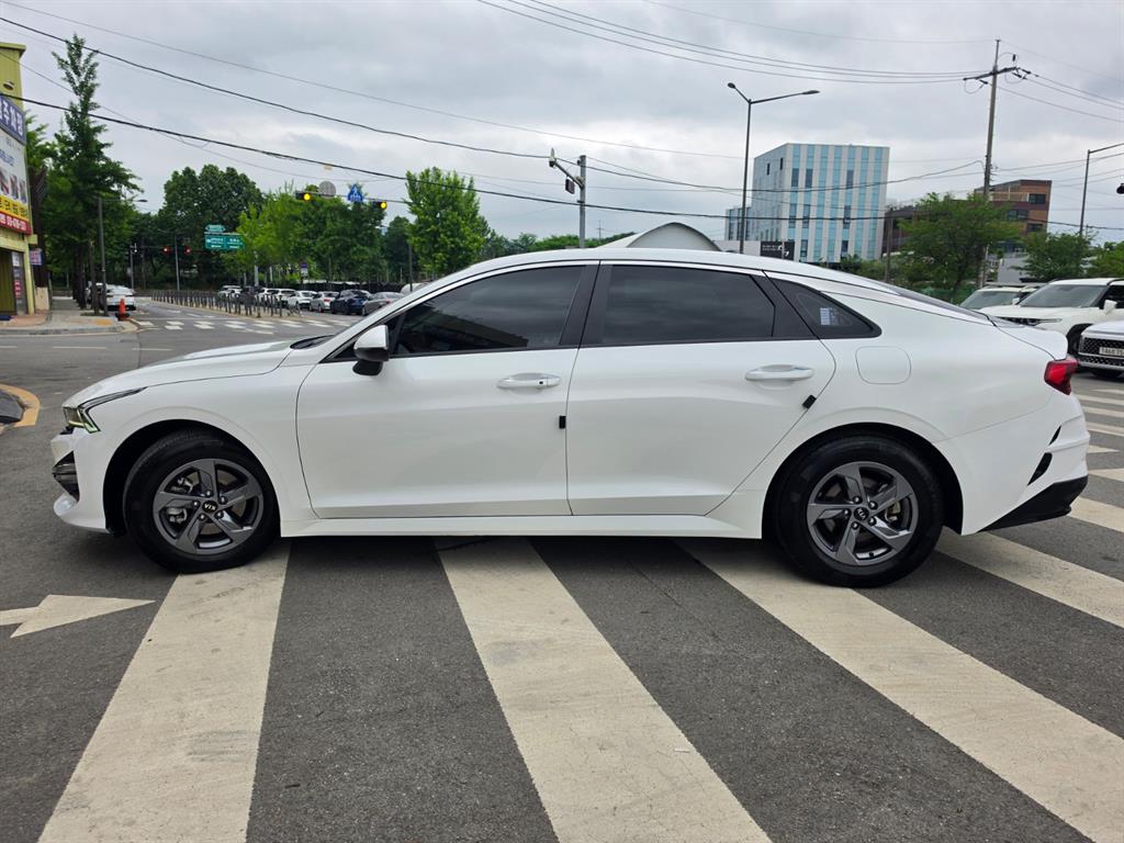 KIA K5 - Vista 3