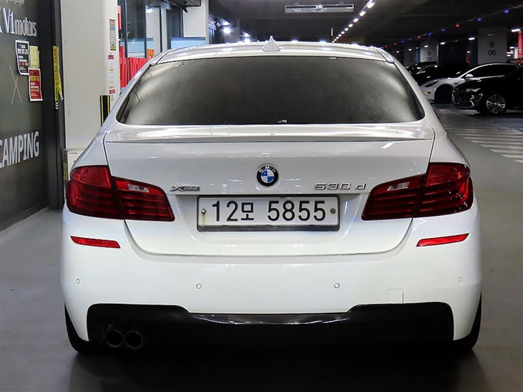 BMW 5 Series - Vista 5