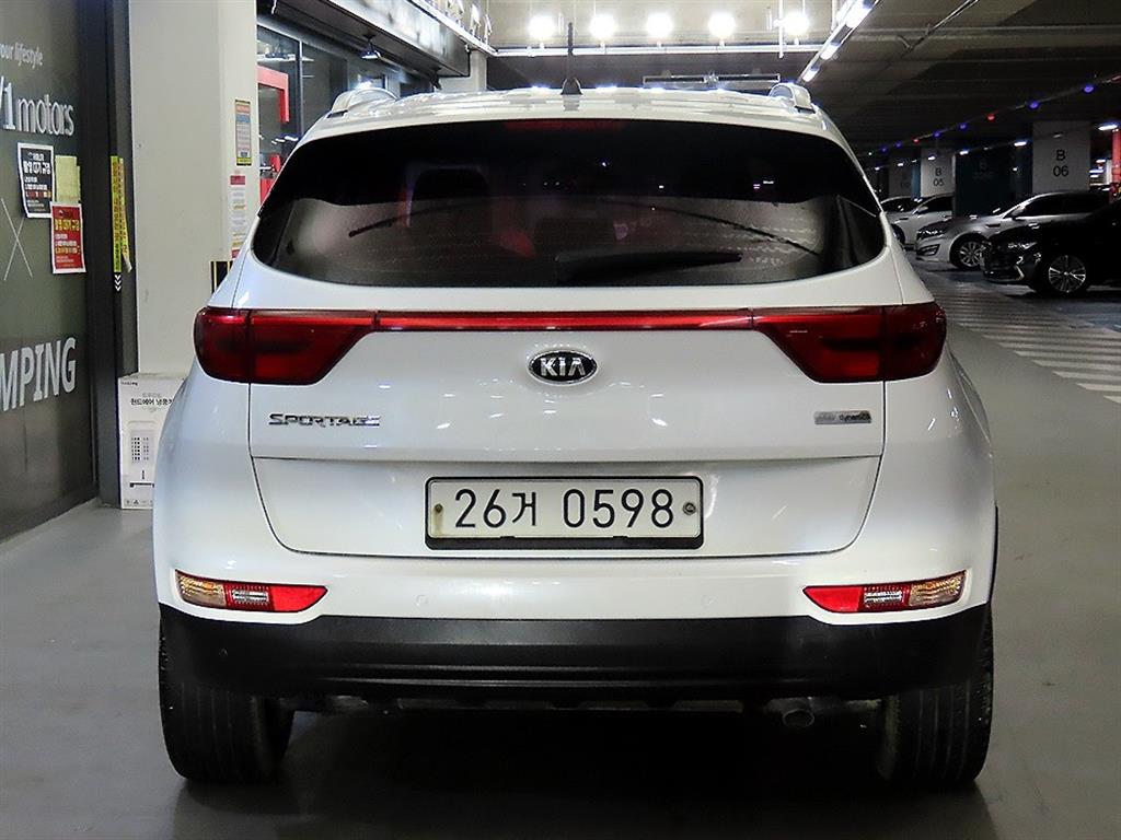 KIA Sportage - Vista 5