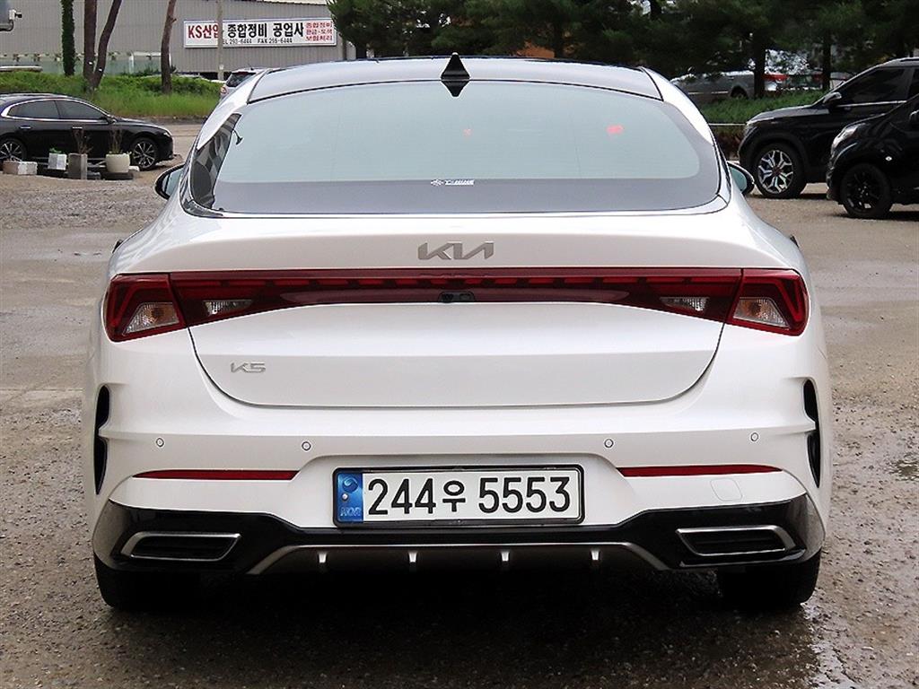 KIA K5 - Vista 4