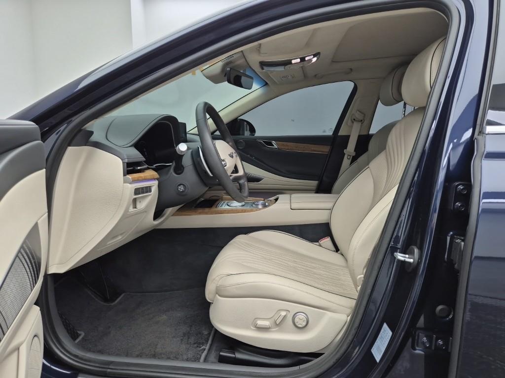 Genesis G80 - Vista 11