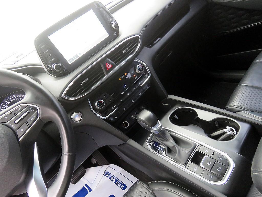 HYUNDAI Santa Fe - Vista 11