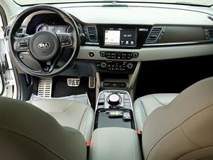 KIA Niro - Vista 10