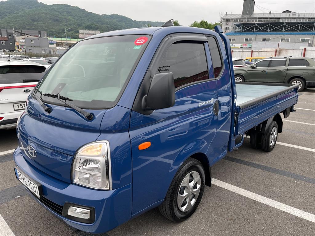 Small Truck Cargo (small) - Vista 3