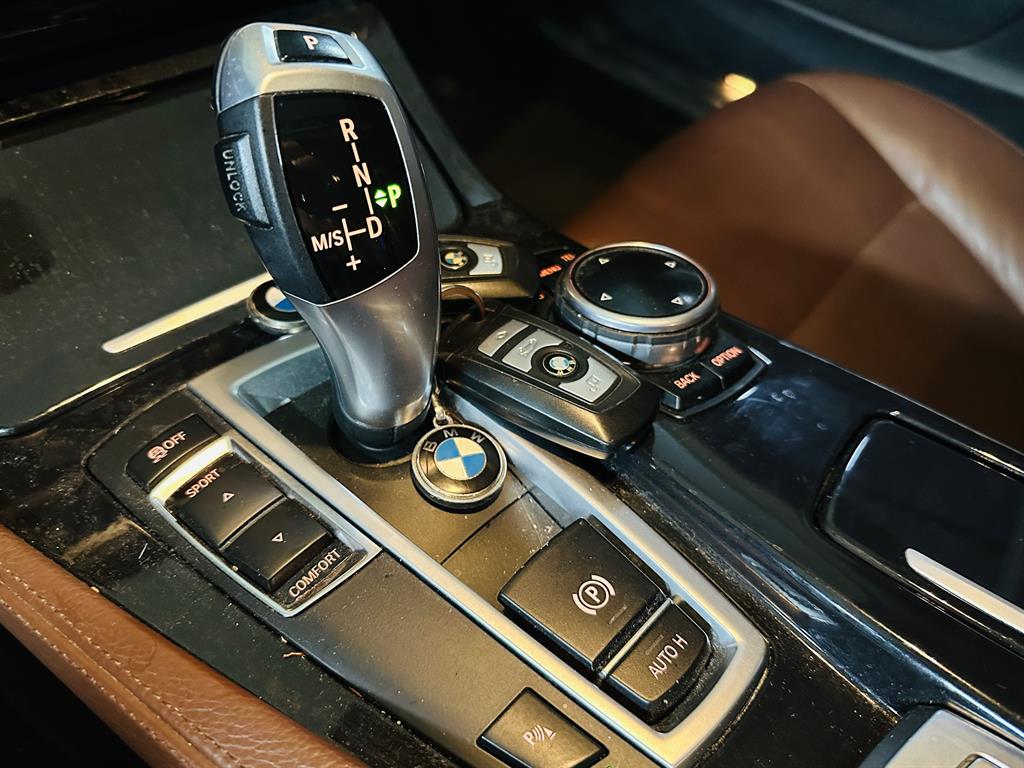 BMW 5 Series 2014 Blanco - Importación desde Corea - HF Imports Iquique - Foto 17