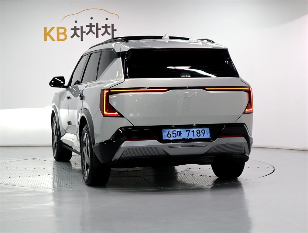 KIA EV5 - Vista 4