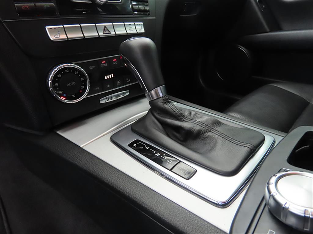 Mercedes Benz C Class - Vista 11