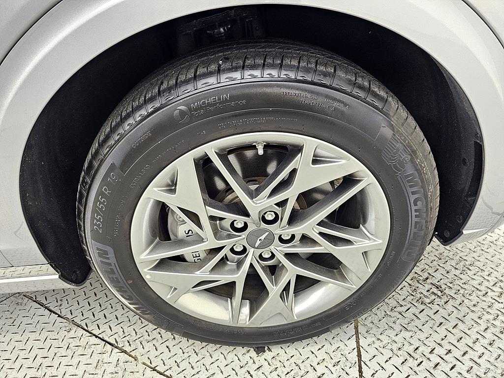 Genesis GV70 2024 Plateado - Importación desde Corea - HF Imports Iquique - Foto 20