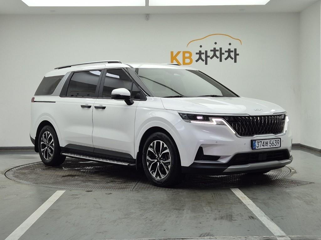 KIA Carnival - Vista 2