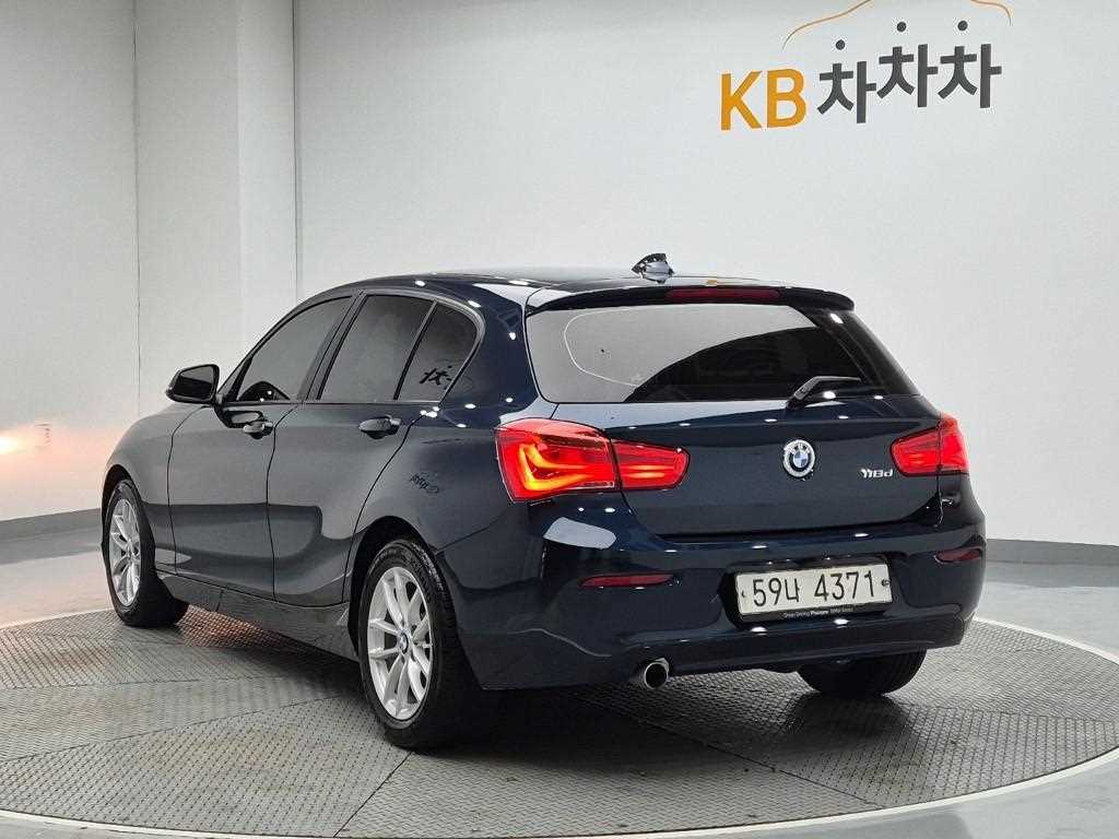 BMW 1 series - Vista 2