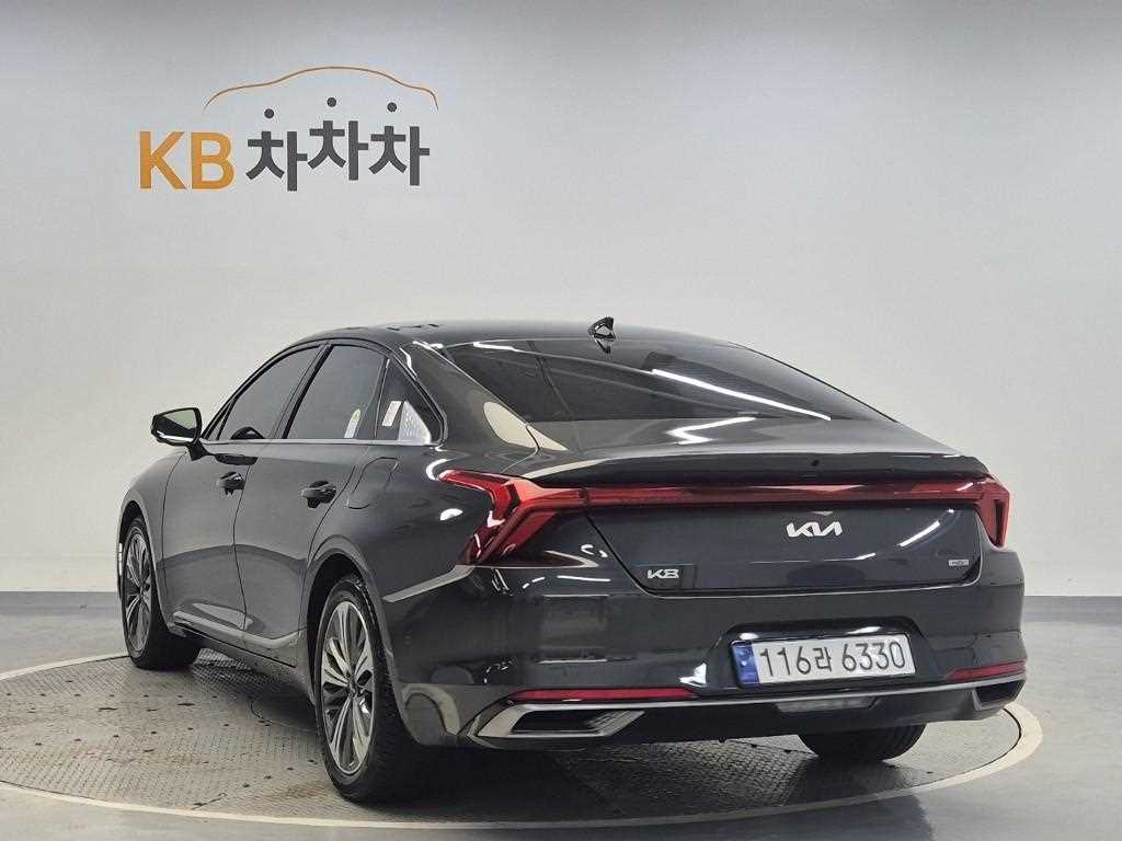 KIA K8 - Vista 2