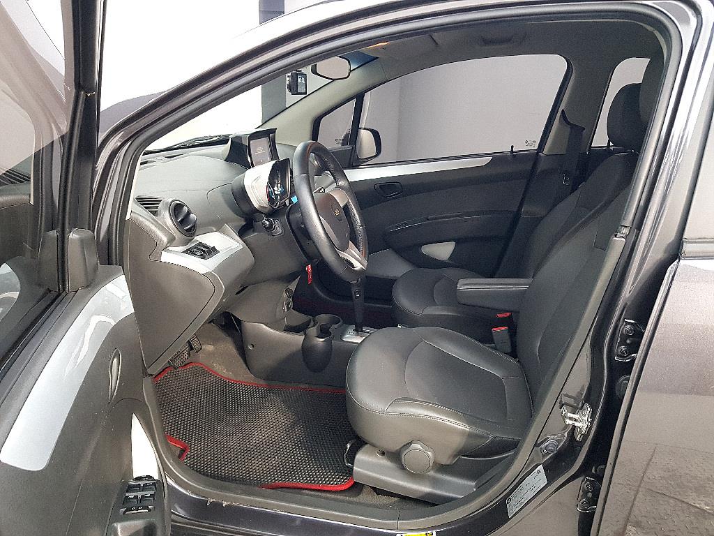 Chevrolet Spark - Vista 8