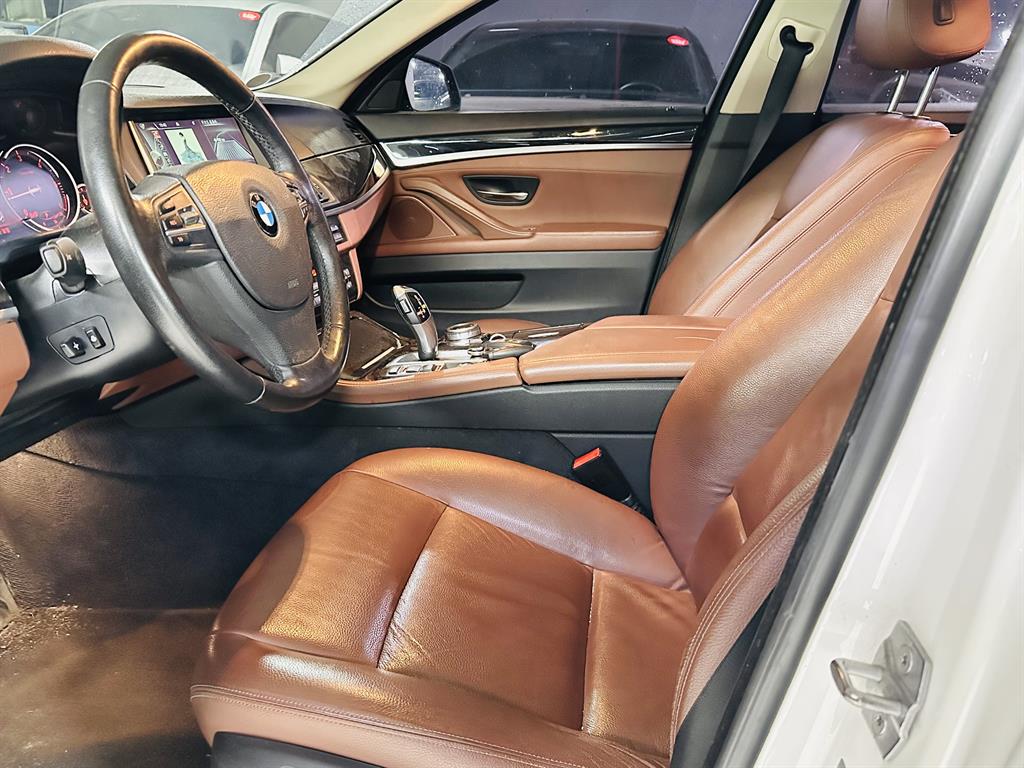 BMW 5 Series - Vista 5