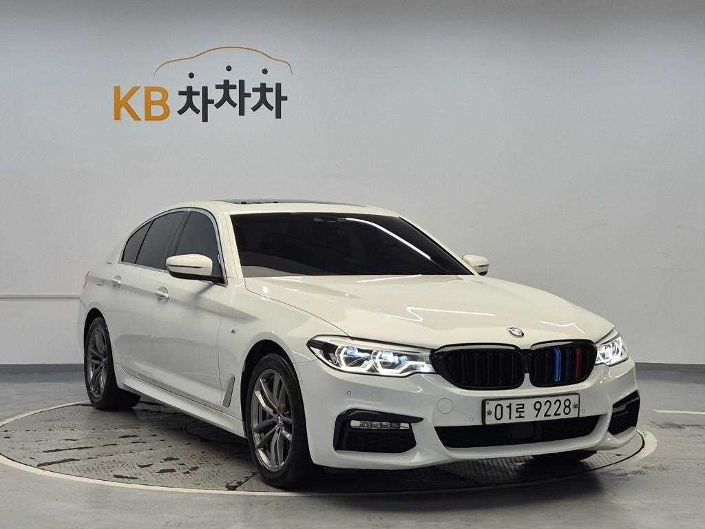 BMW 5 Series - Vista 4