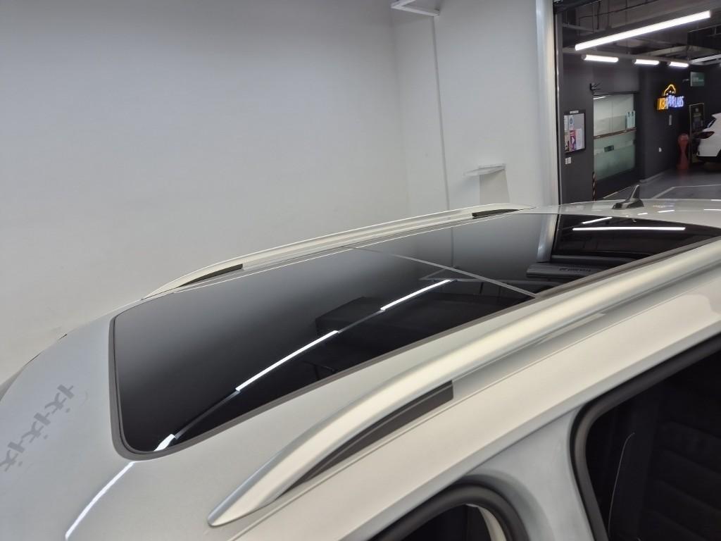 Volkswagen Tiguan 2021 Gris - Importación desde Corea - HF Imports Iquique - Foto 13