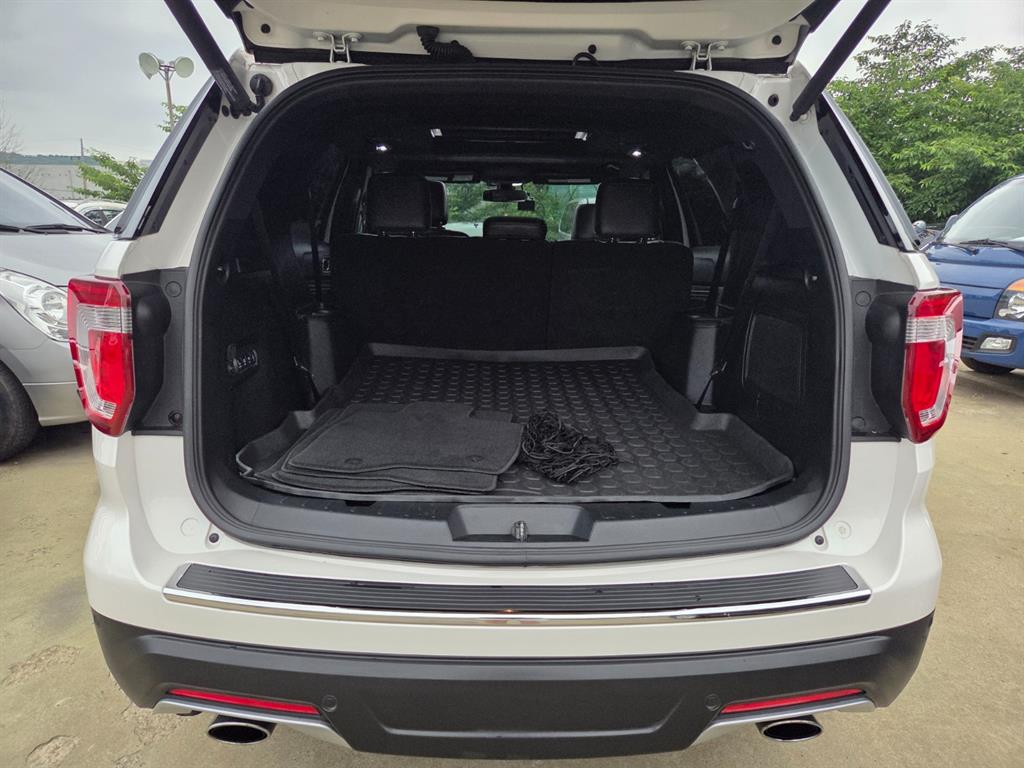 Ford Explorer 2018 Blanco - Importación desde Corea - HF Imports Iquique - Foto 18