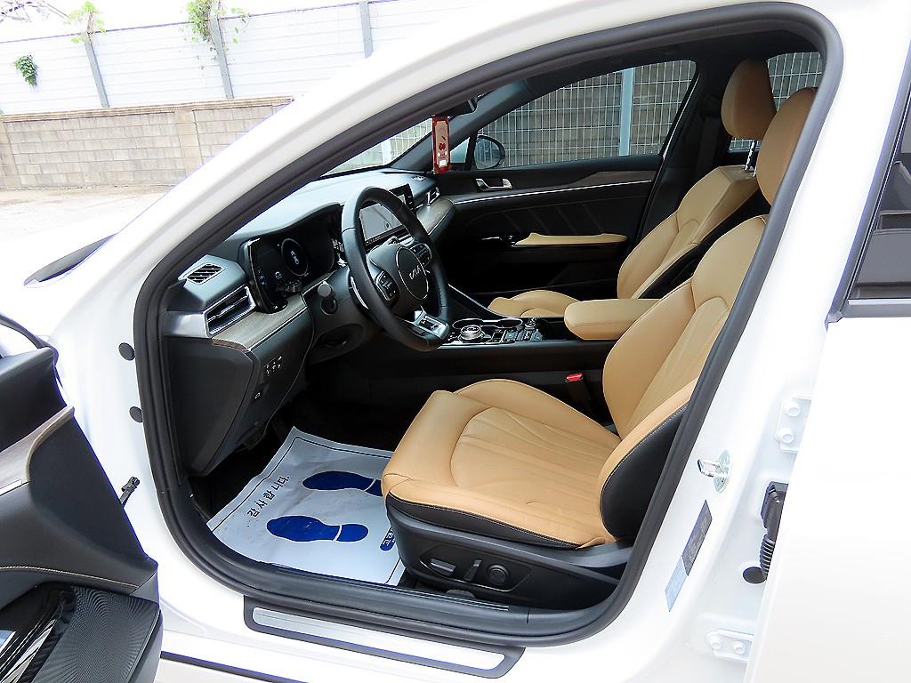 KIA K5 - Vista 5