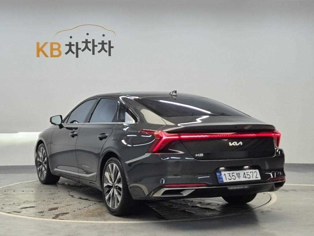 KIA K8 - Vista 2