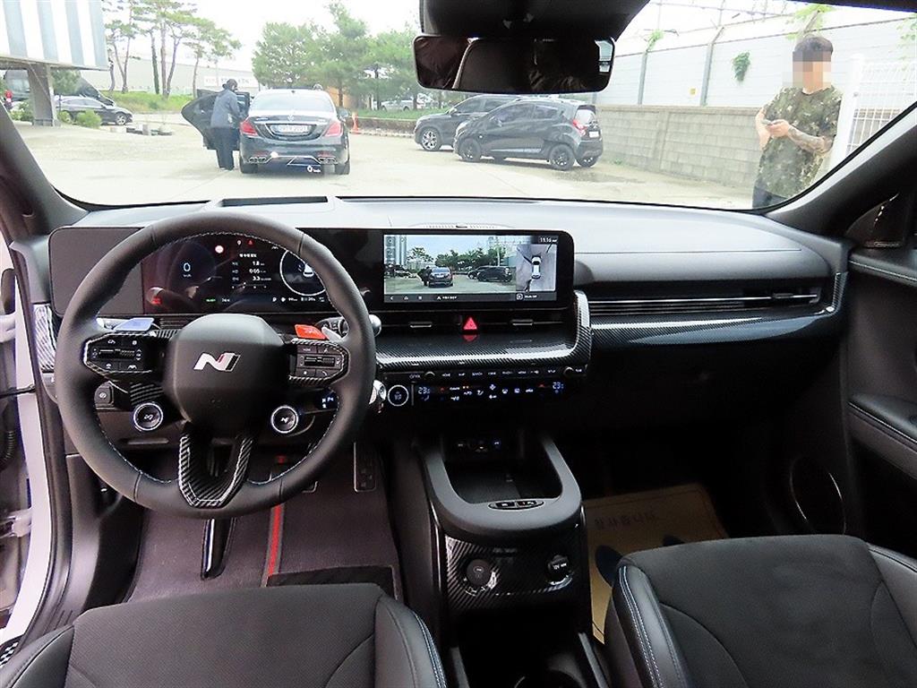 HYUNDAI Ioniq 5 - Vista 7